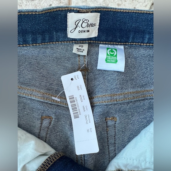 J. Crew NWT Denim Billie 9" Demi-Boot Crop Jean in Hudson Med Blue Wash, 30 - Picture 8 of 11
